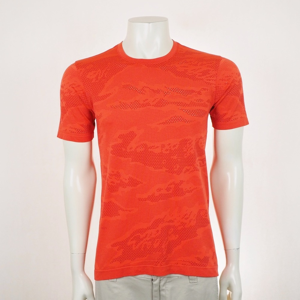 Lululemon Metal Vent Breathe Tee Shirt Mens Small Orange Camo Training Running